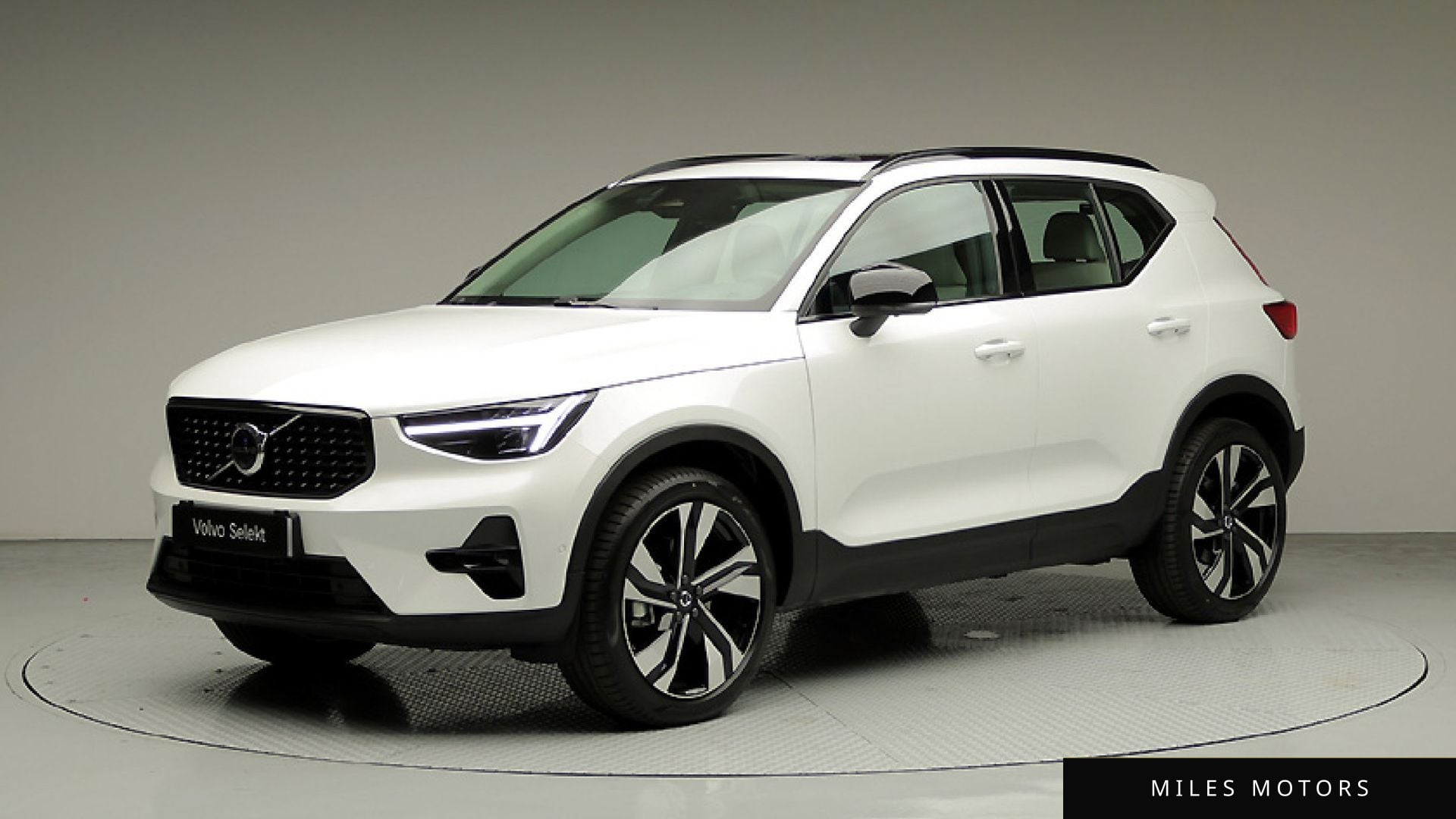 Volvo XC40 2026