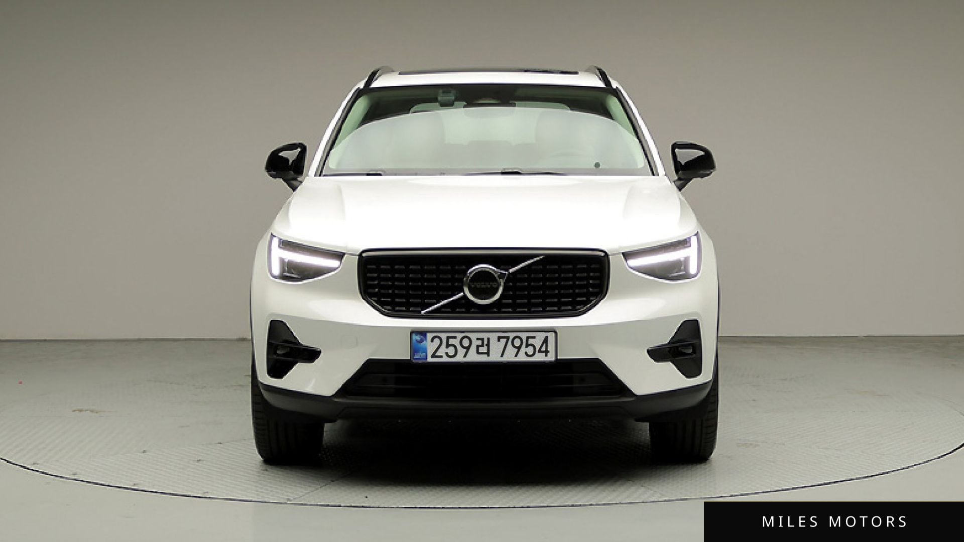Volvo XC40 2026 — миниатюра 3