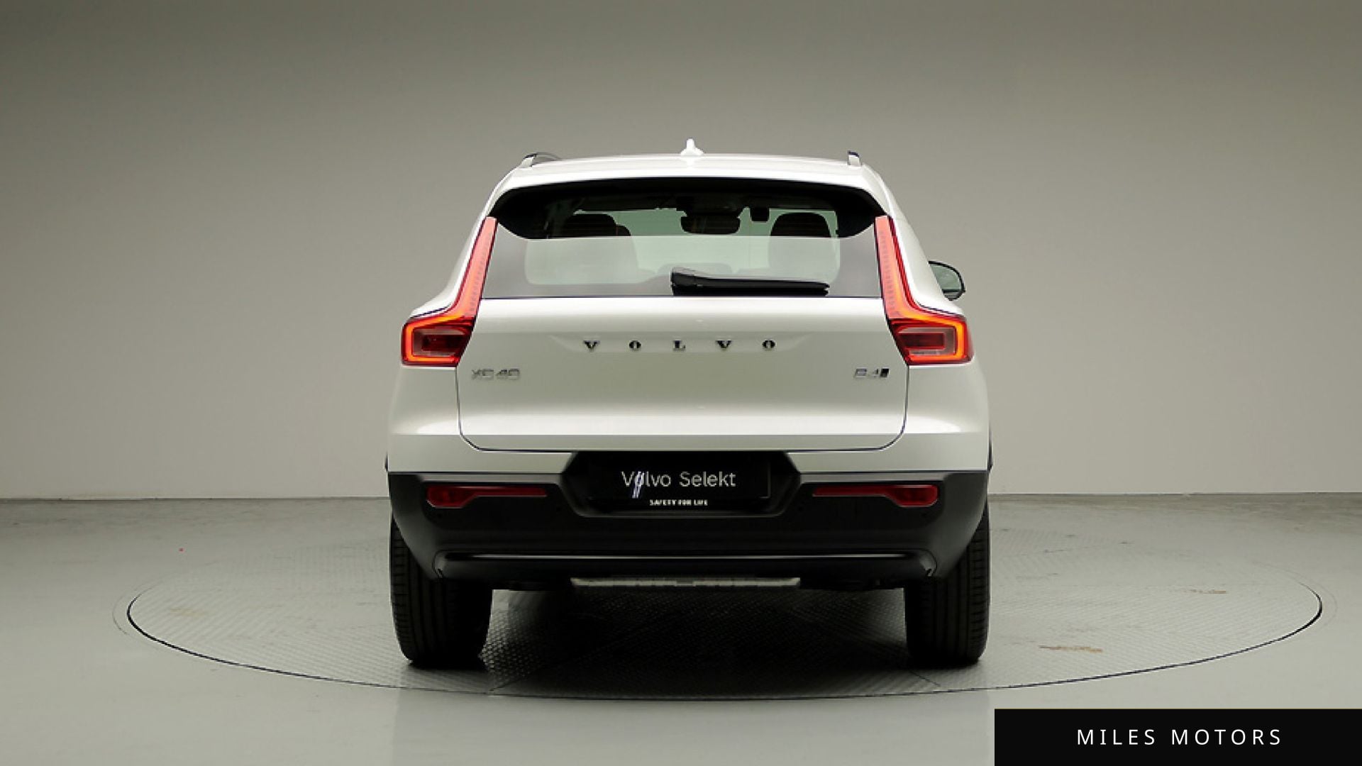 Volvo XC40 2026 — миниатюра 4