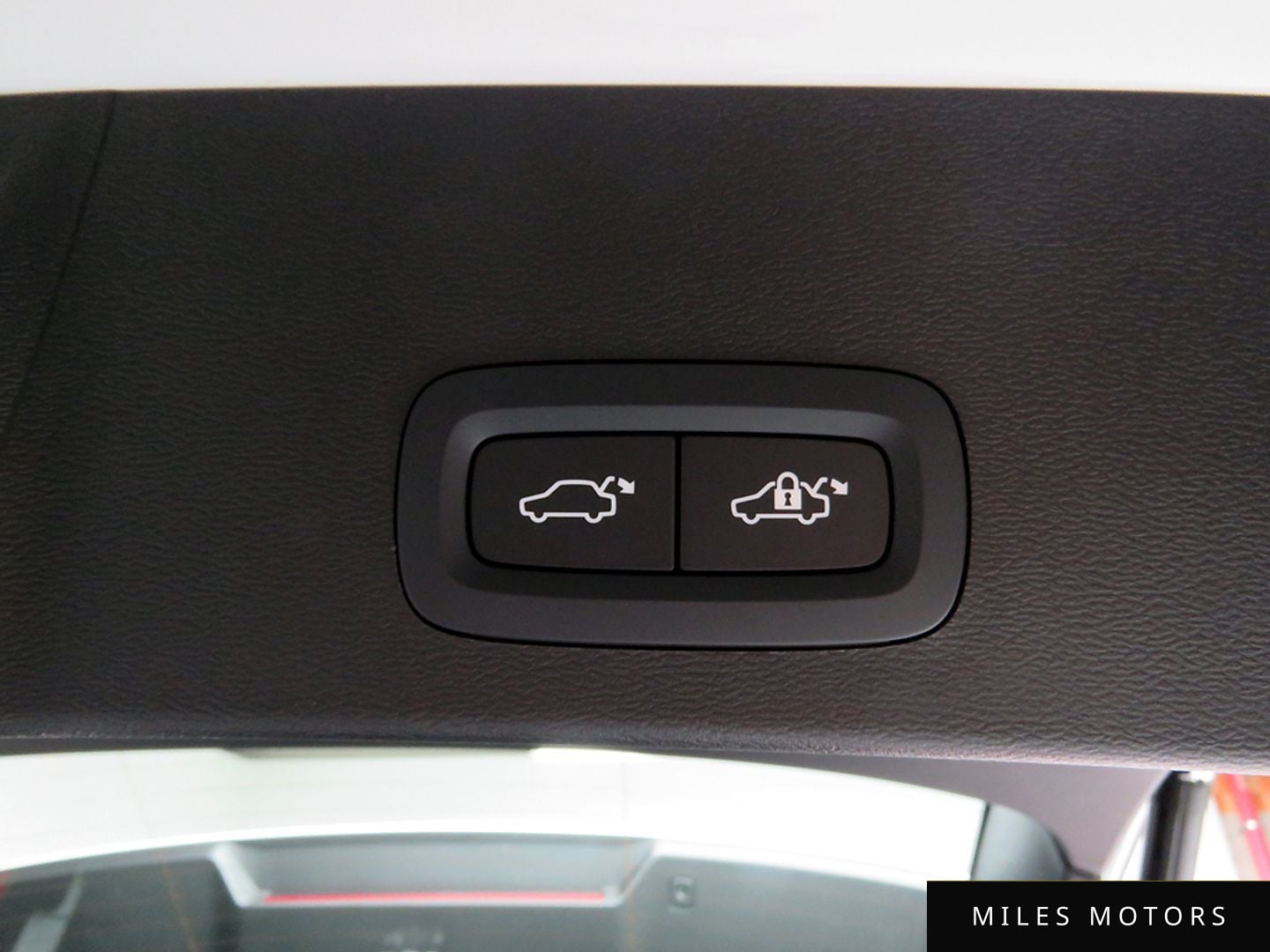 Volvo XC40 2026 — миниатюра 8
