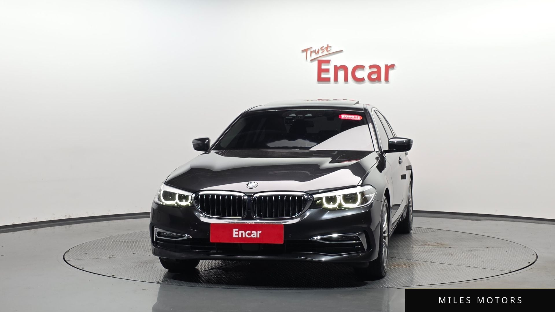 BMW 5 Series (G30) 2019 — миниатюра 2
