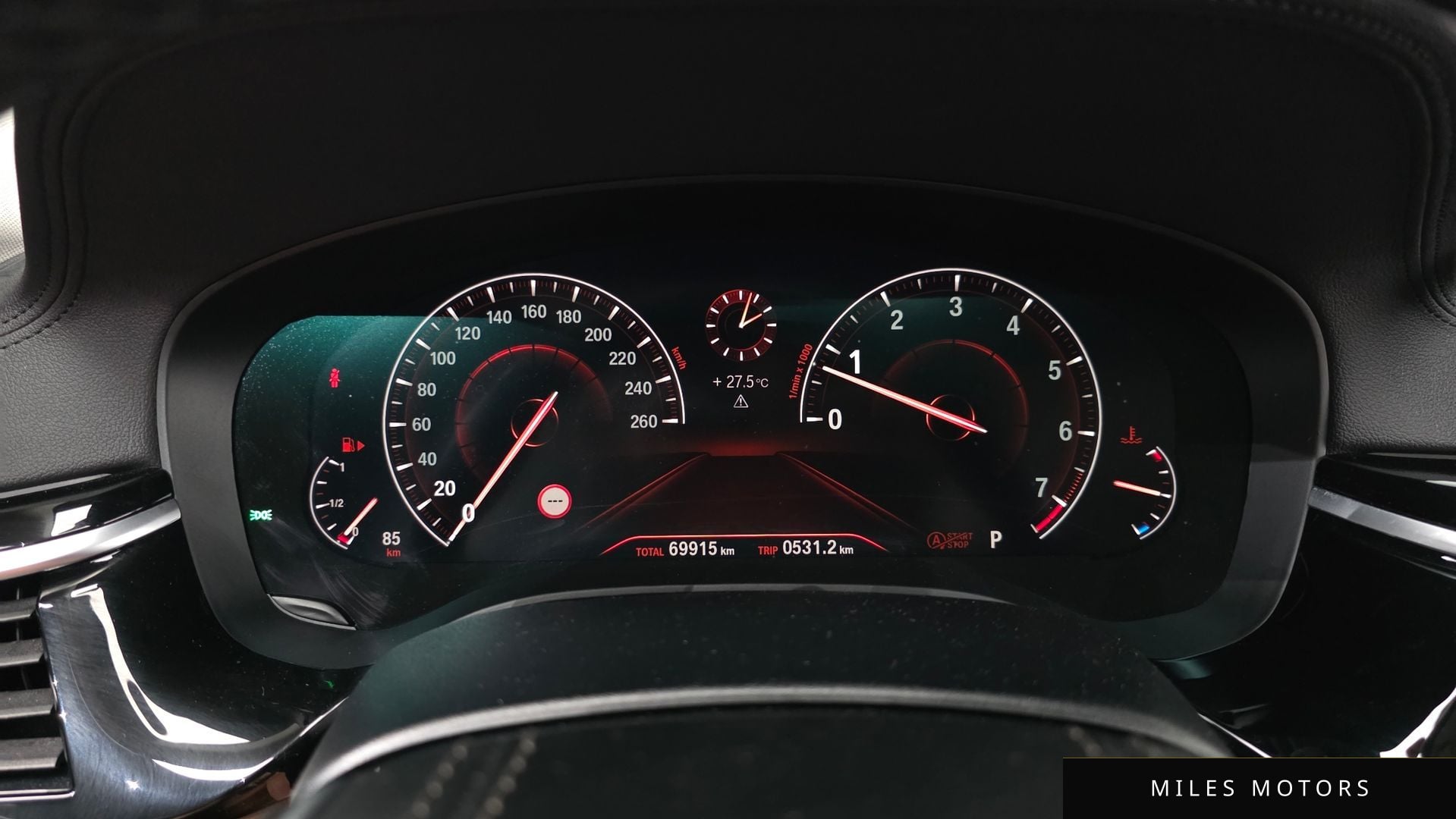 BMW 5 Series (G30) 2019 — миниатюра 10