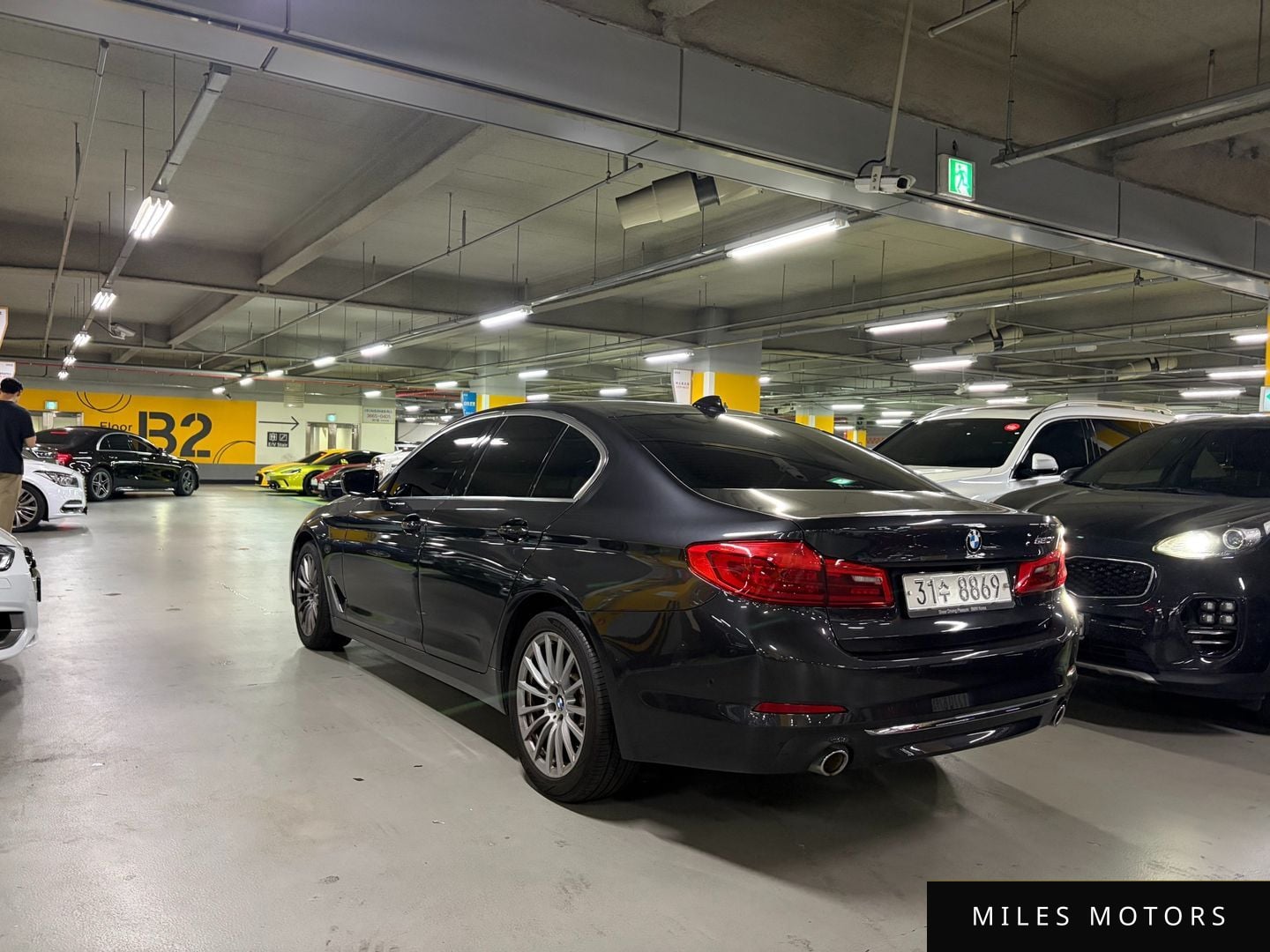 BMW 5 Series (G30) 2019 — миниатюра 3