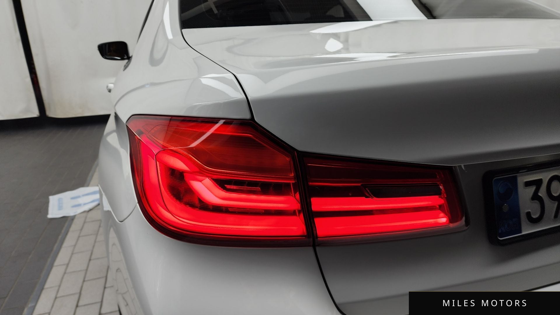 BMW 5 Series (G30) 2018 — миниатюра 9
