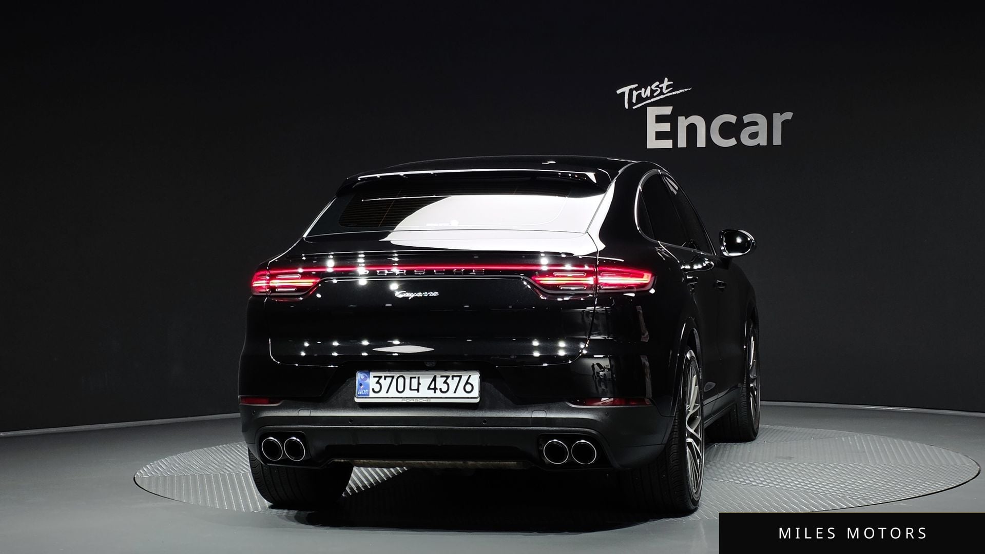 Porsche Cayenne 2023 — миниатюра 4