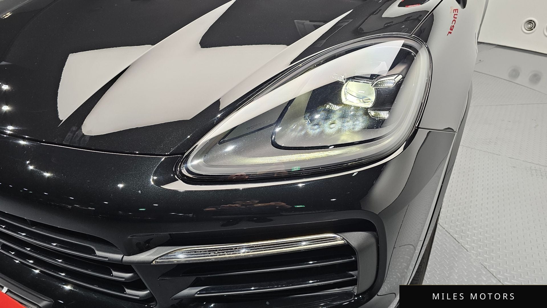 Porsche Cayenne 2023 — миниатюра 7