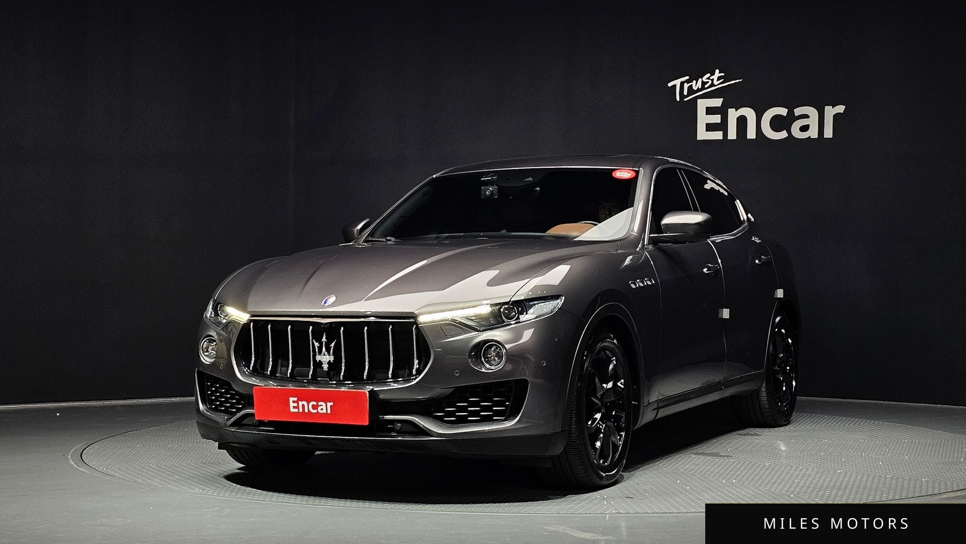 Maserati Levante 2017 — фото 1 из 12