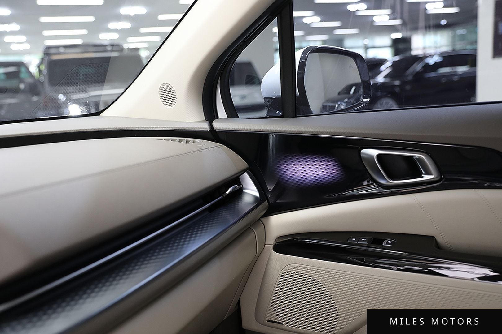 Kia Carnival 2021 — миниатюра 9