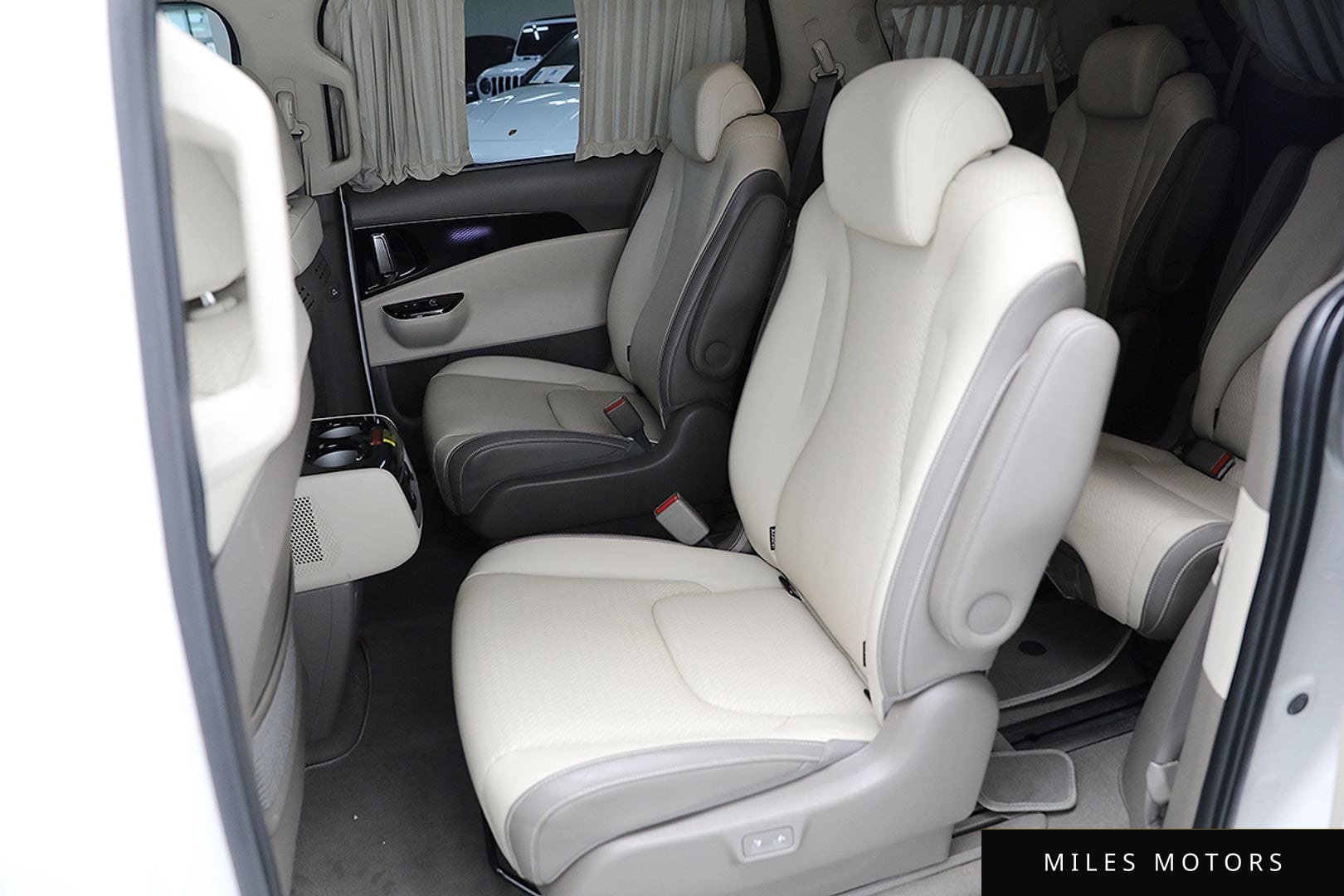 Kia Carnival 2021 — миниатюра 12