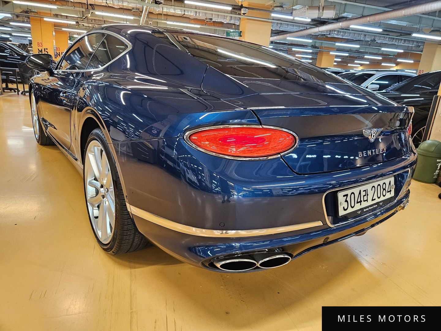 Bentley Continental GT 2023 — миниатюра 2