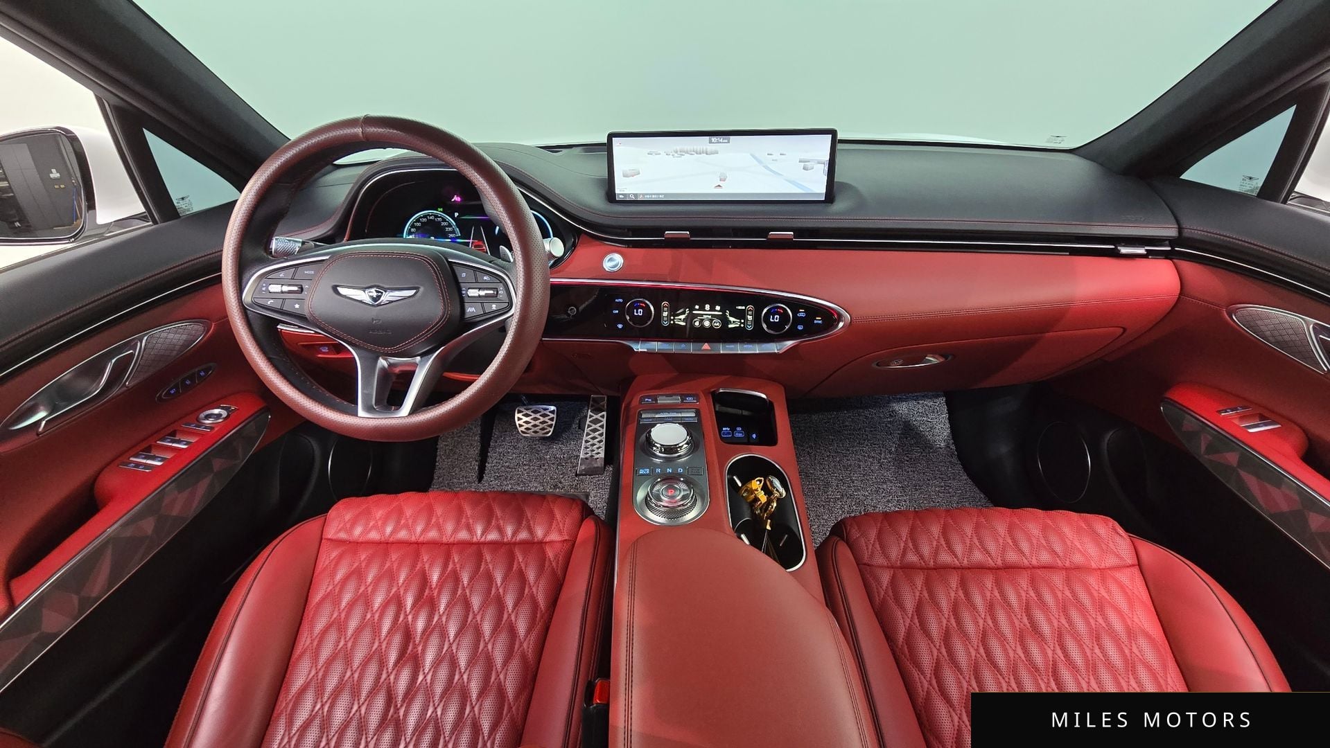 Genesis GV70 2024 — миниатюра 10