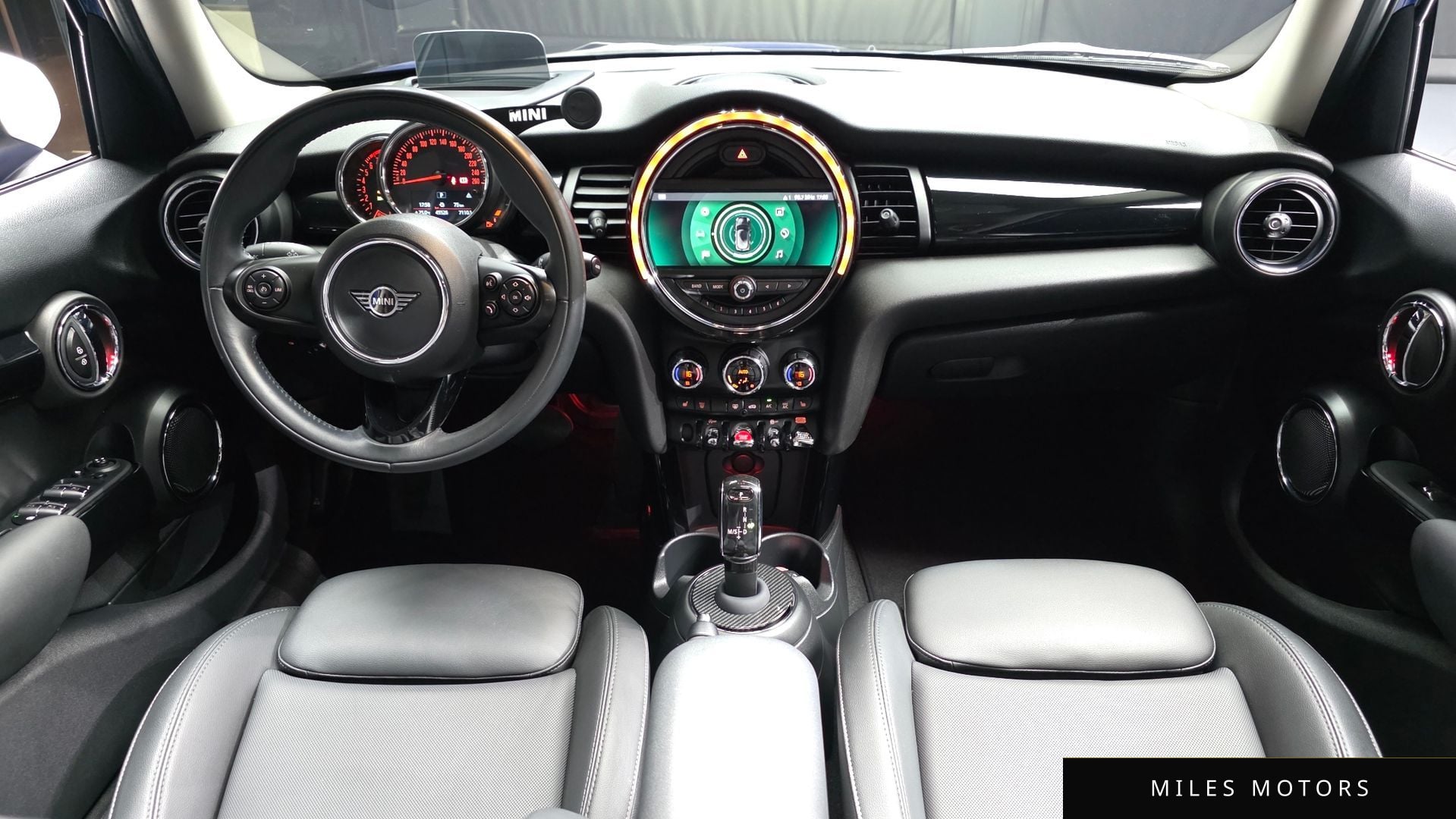 MINI Cooper 2020 — миниатюра 10