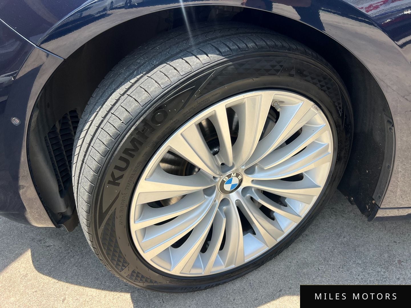BMW 5 Series GT (F07) 2017 — миниатюра 3