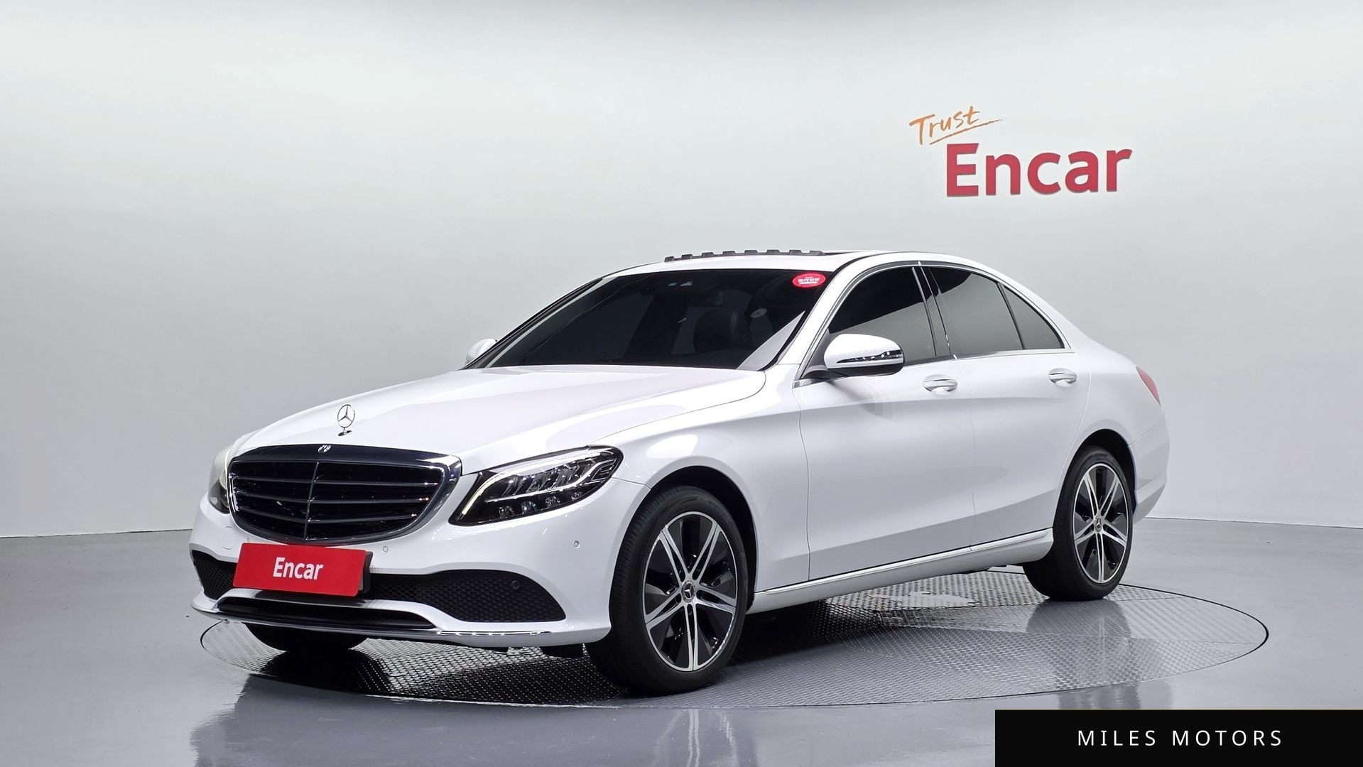 Mercedes-Benz C-Class W205 2019 — фото 1 из 12