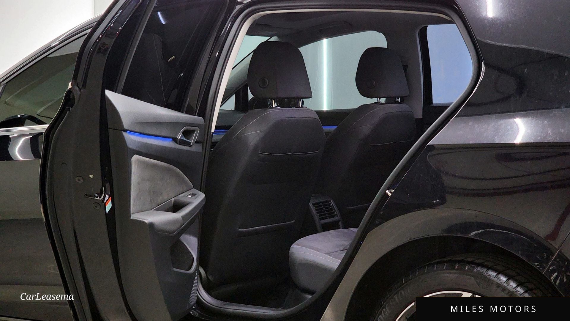 Volkswagen Golf 2023 — миниатюра 10