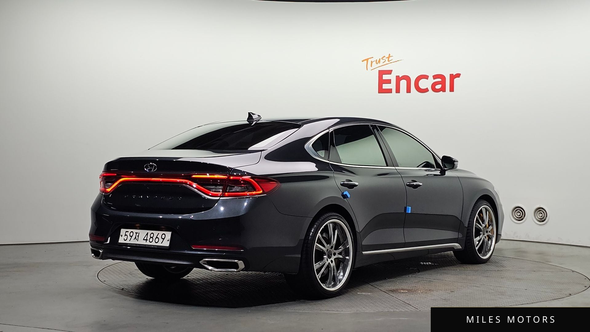 Hyundai Grandeur 2017 — миниатюра 2