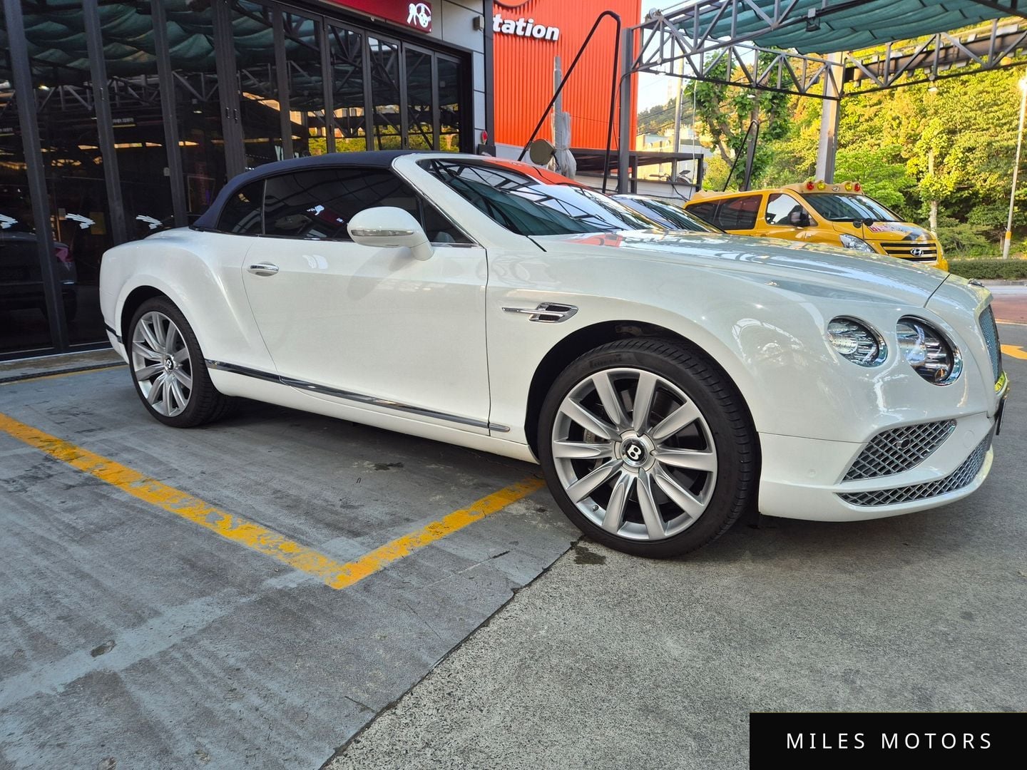 Bentley Continental GT 2012 — миниатюра 7