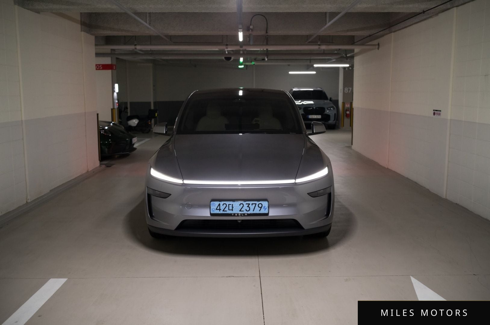 Tesla Model Y 2025 — фото 1 из 12