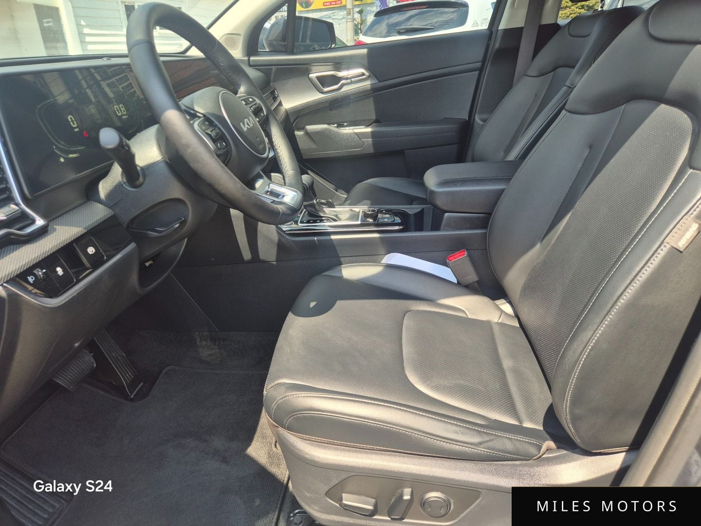 Kia Sportage 2024 — миниатюра 10