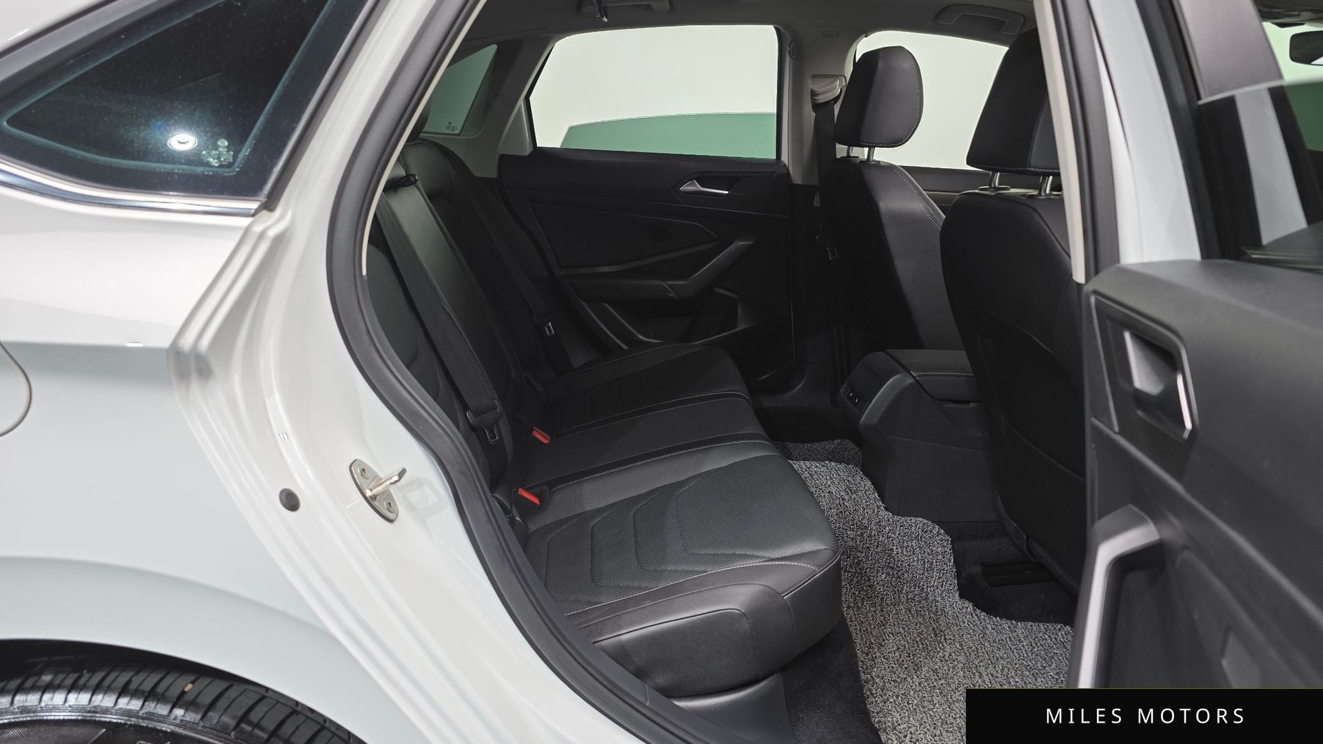 Volkswagen Jetta 2021 — миниатюра 11