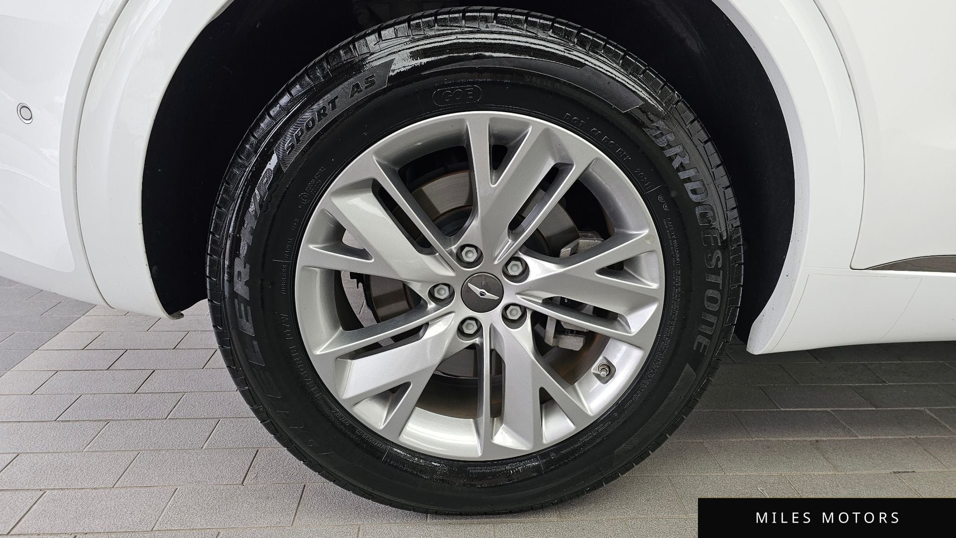 Genesis GV70 2021 — миниатюра 5