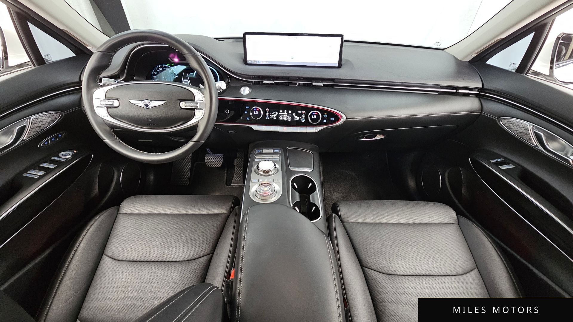 Genesis GV70 2023 — миниатюра 10