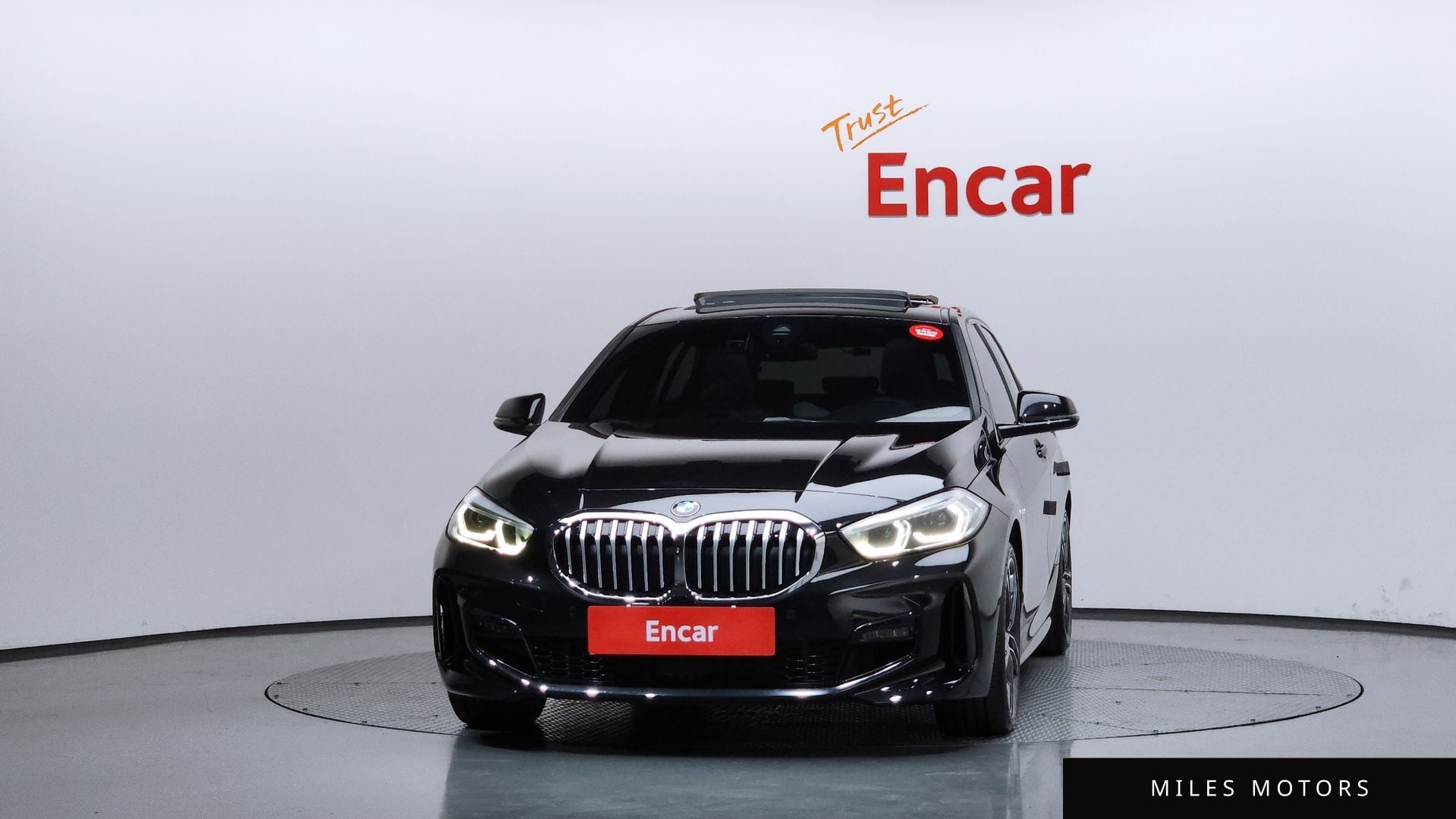 BMW 1 Series (F40) 2024 — миниатюра 3