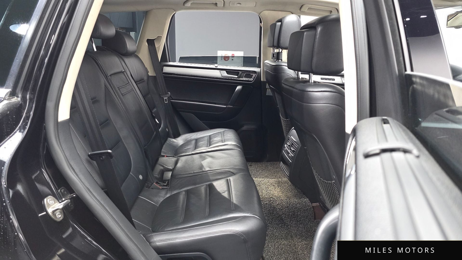 Volkswagen Touareg 2015 — миниатюра 12
