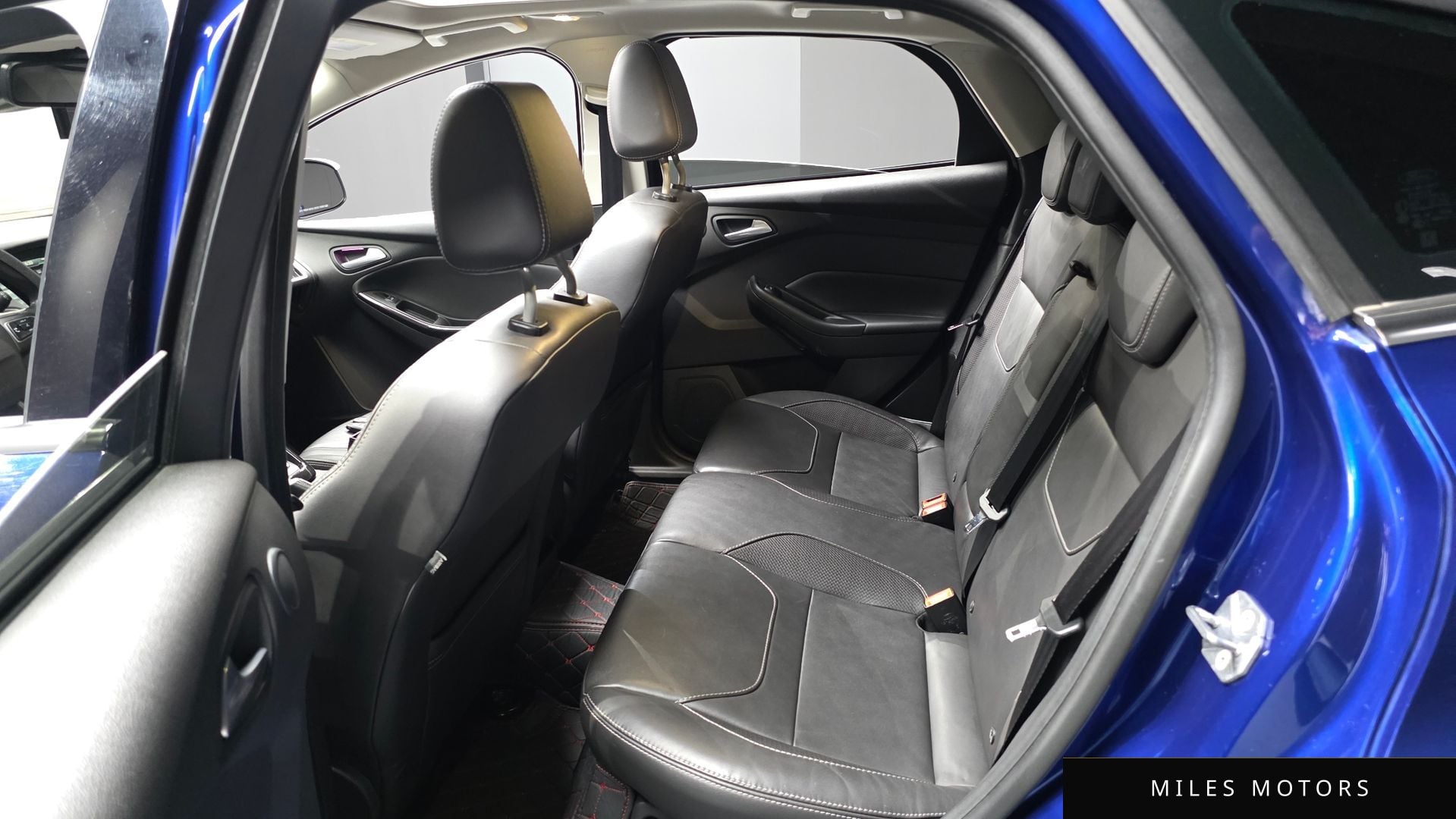 Ford Focus 2016 — миниатюра 12