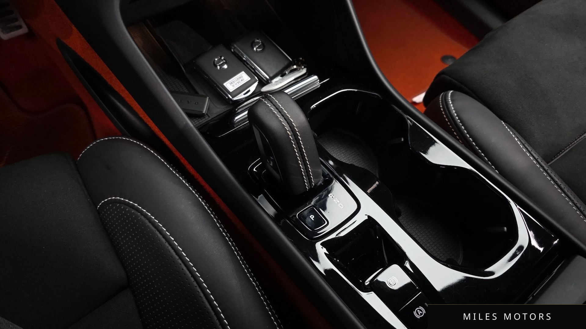 Volvo XC40 2020 — миниатюра 12