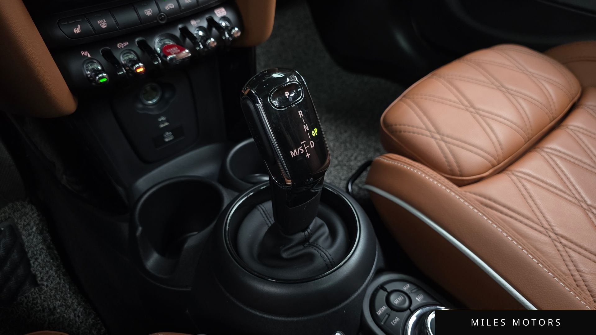 MINI Cooper S 2023 — миниатюра 12