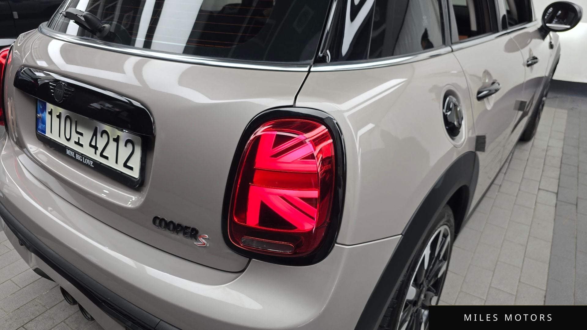 MINI Cooper S 2023 — миниатюра 9