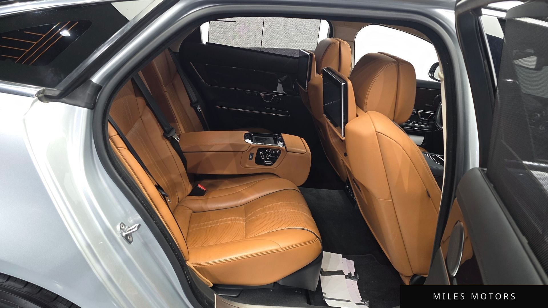 Jaguar All New XJ 2017 — миниатюра 11