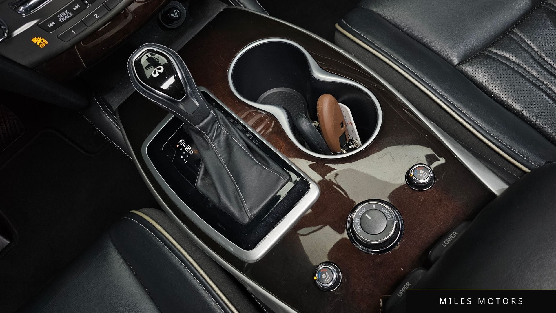 Infiniti QX60 2017 — миниатюра 12