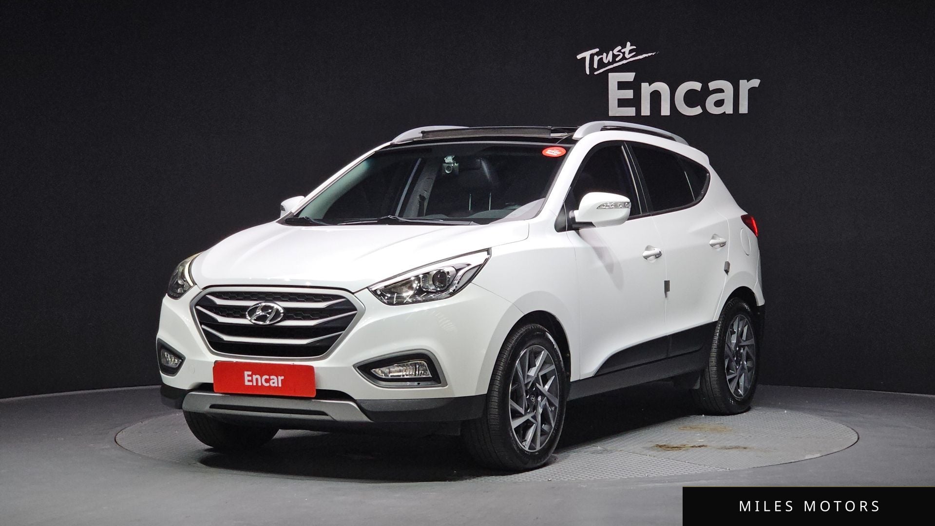 Hyundai Tucson 2015 — фото 1 из 12