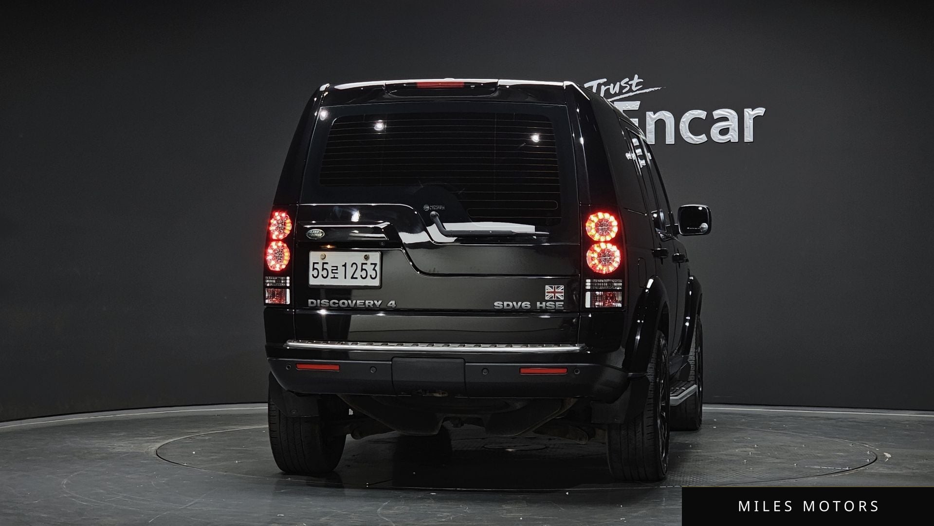 Land Rover Discovery 2013 — миниатюра 4