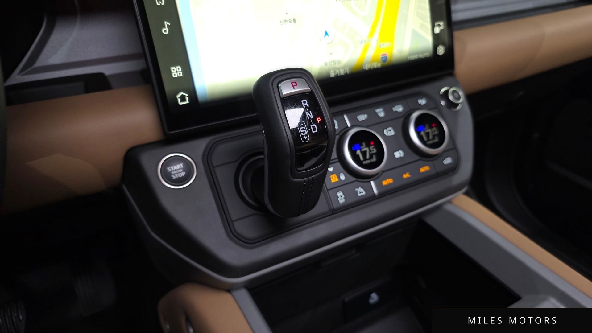 Land Rover Defender 2026 — миниатюра 9