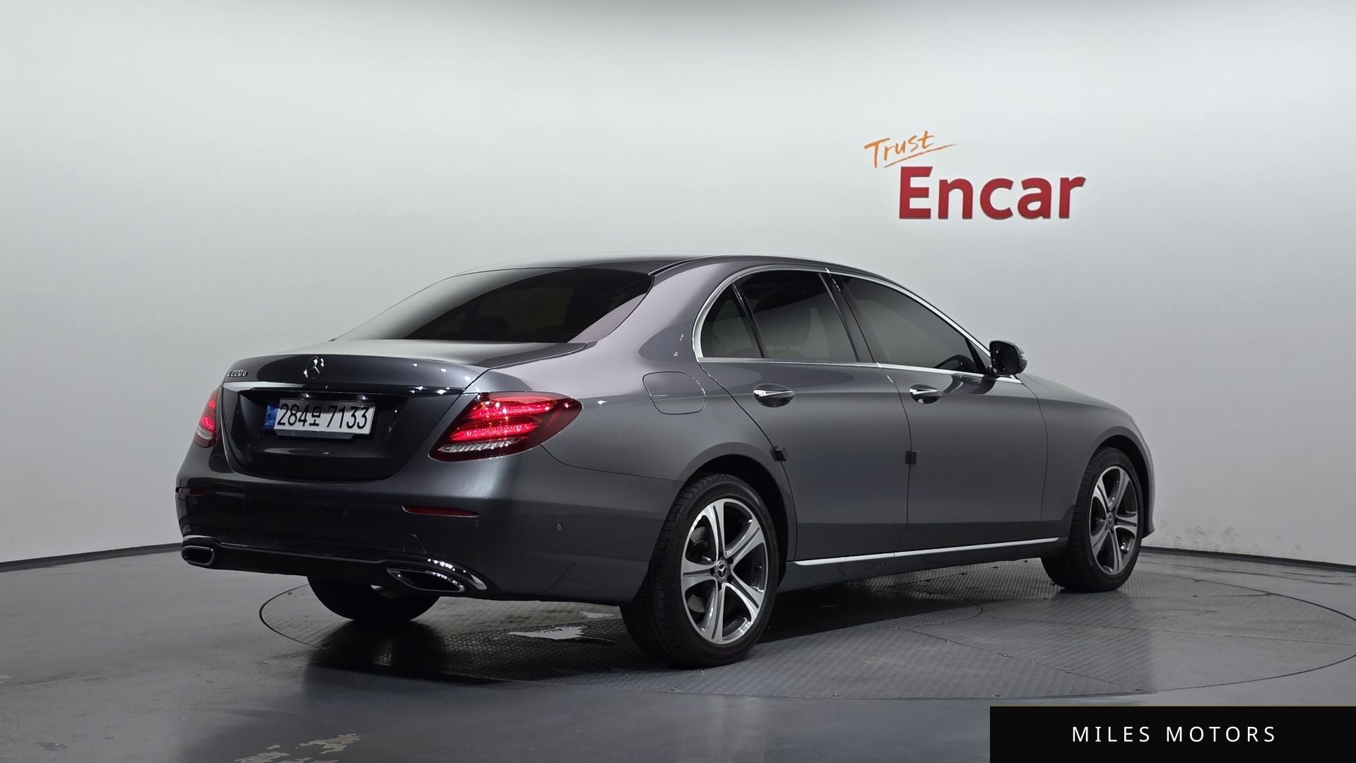 Mercedes-Benz E-Class W213 2019 — миниатюра 2