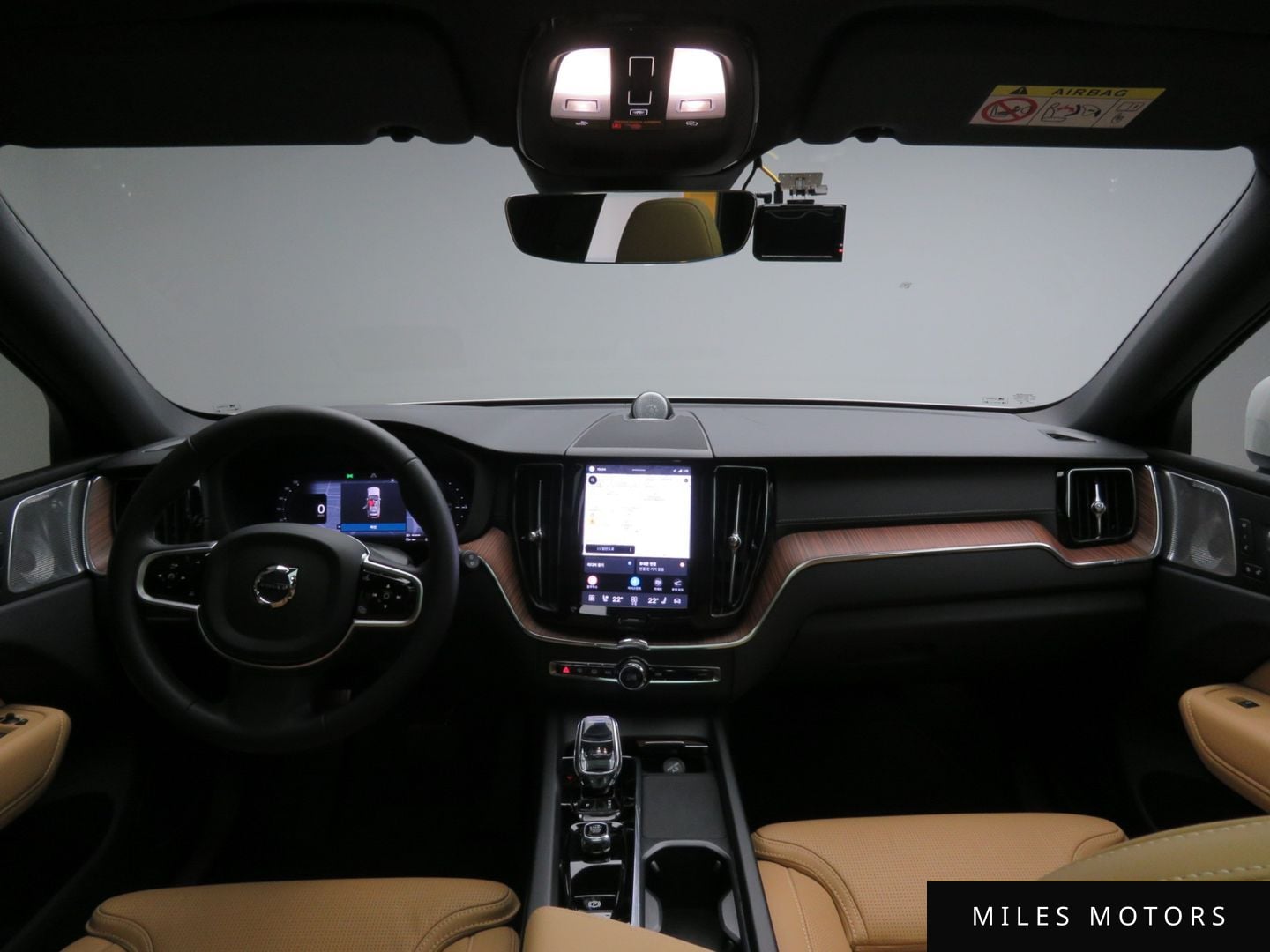 Volvo XC60 2025 — миниатюра 7