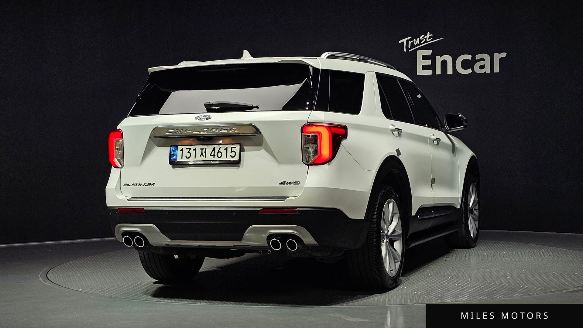 Ford Explorer 2021 — миниатюра 2