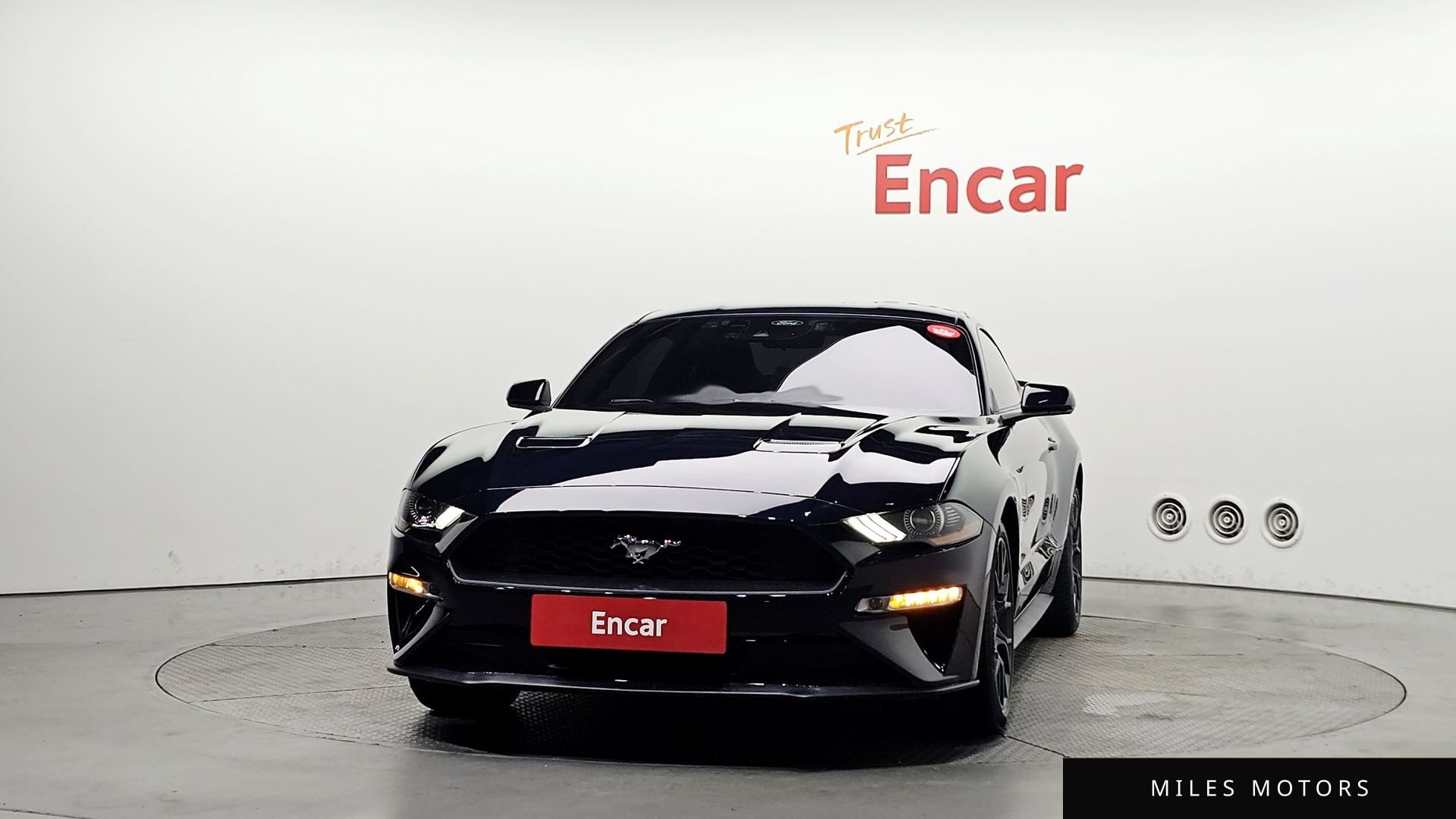 Ford Mustang 2021 — миниатюра 3