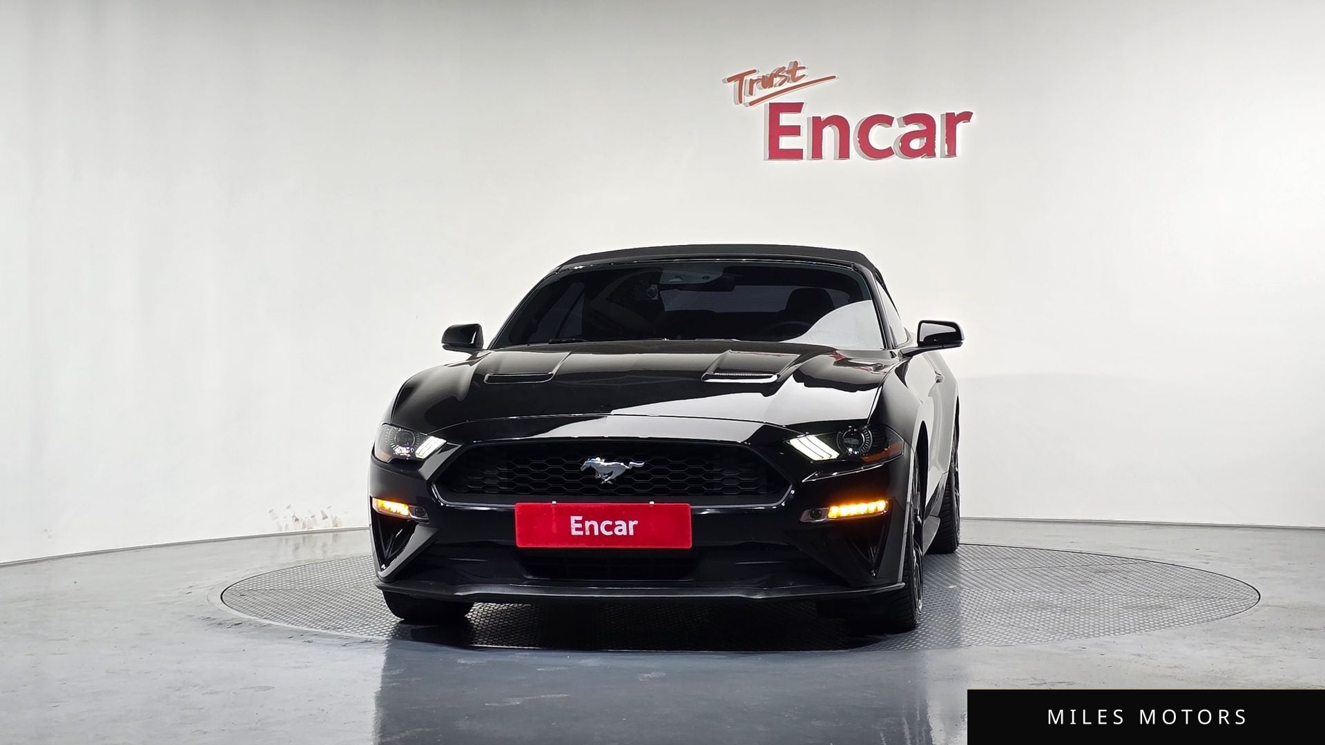 Ford Mustang 2018 — миниатюра 3