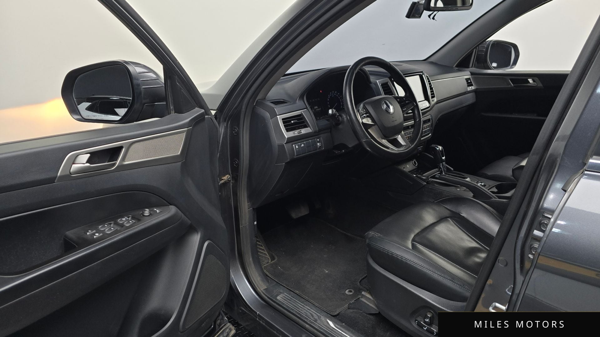 KG Mobility Rexton 2018 — миниатюра 10