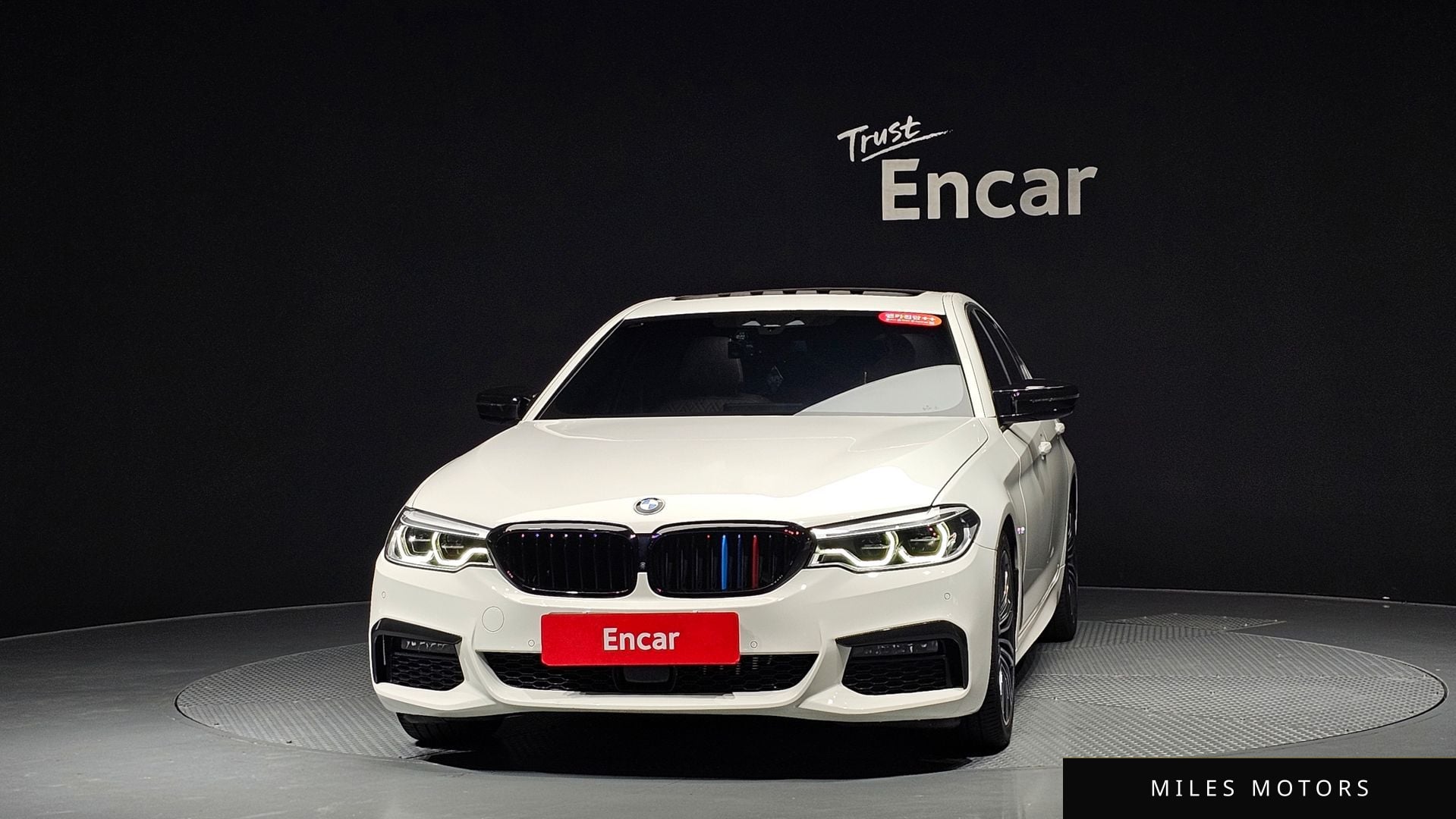 BMW 5 Series (G30) 2020 — миниатюра 2