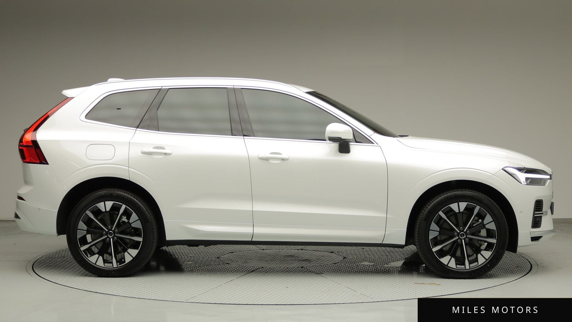 Volvo XC60 2026 — миниатюра 2
