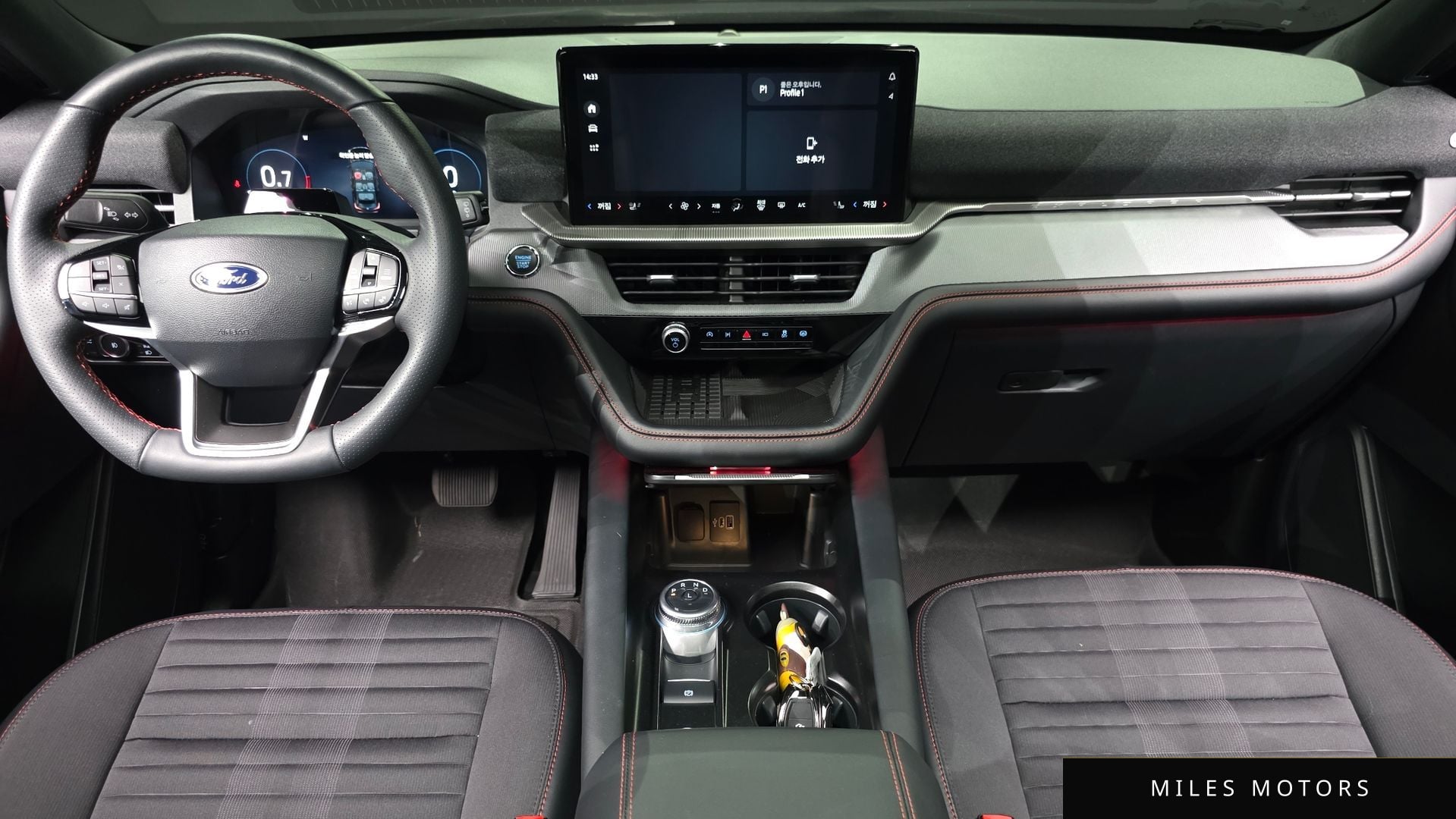 Ford Explorer 2025 — миниатюра 11