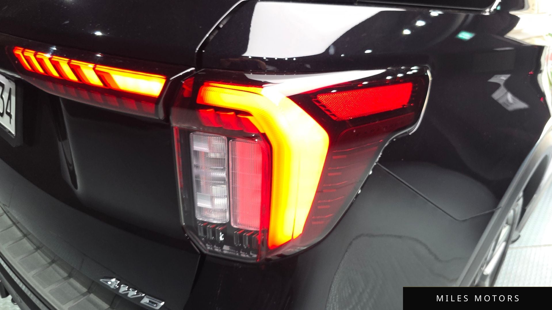 Ford Explorer 2025 — миниатюра 9