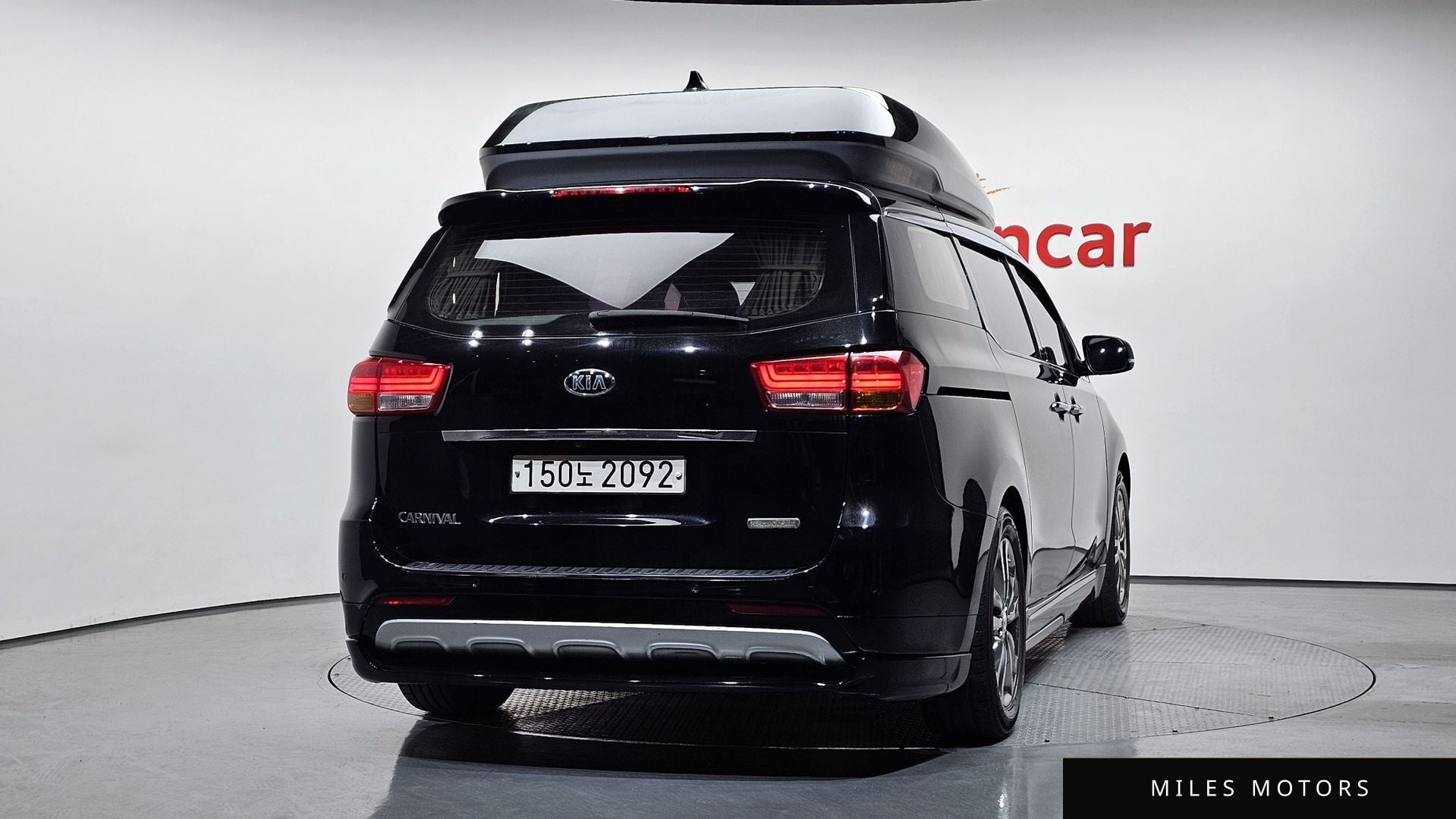 Kia Canival 2016 — миниатюра 3