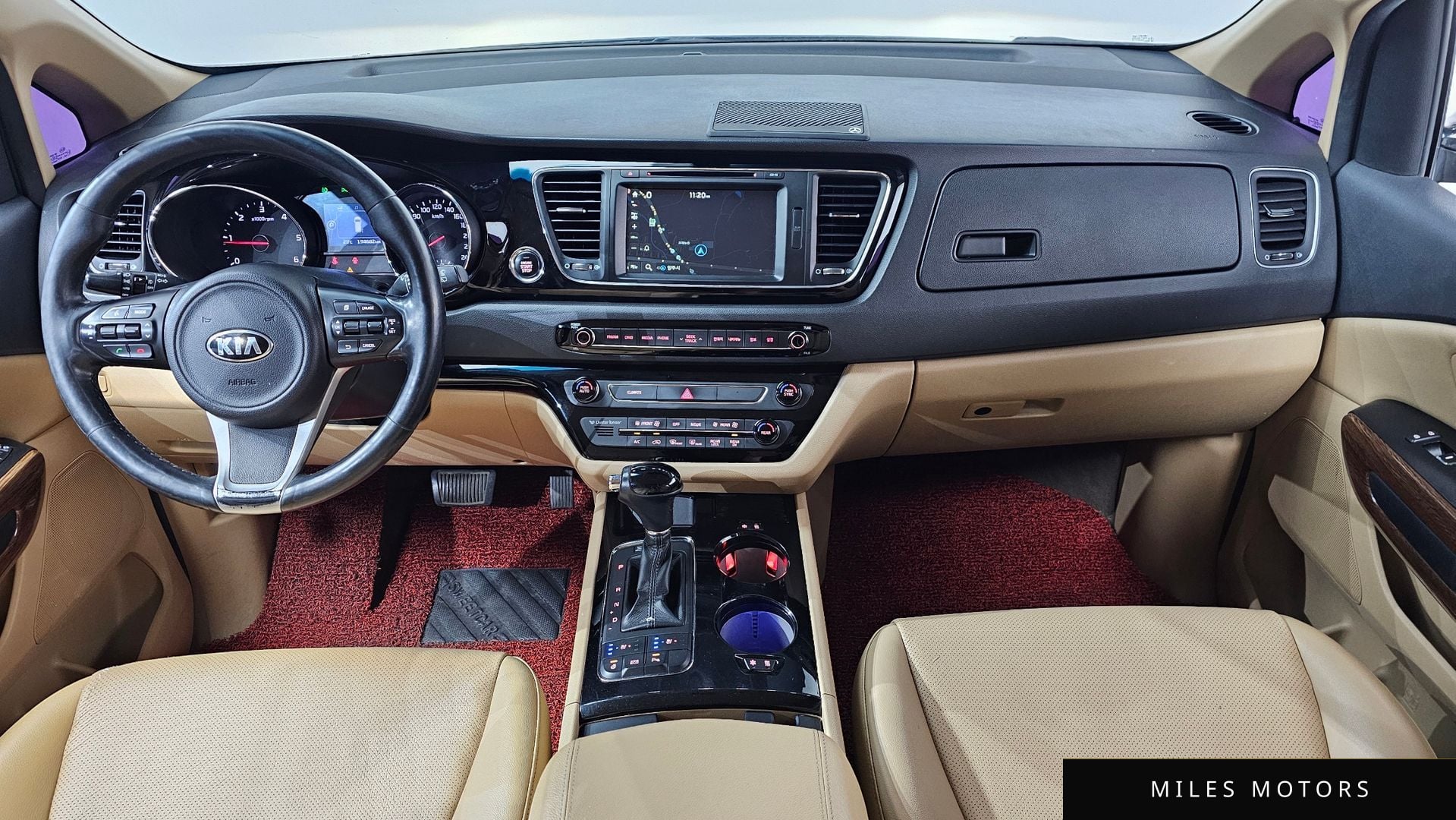 Kia Canival 2016 — миниатюра 9
