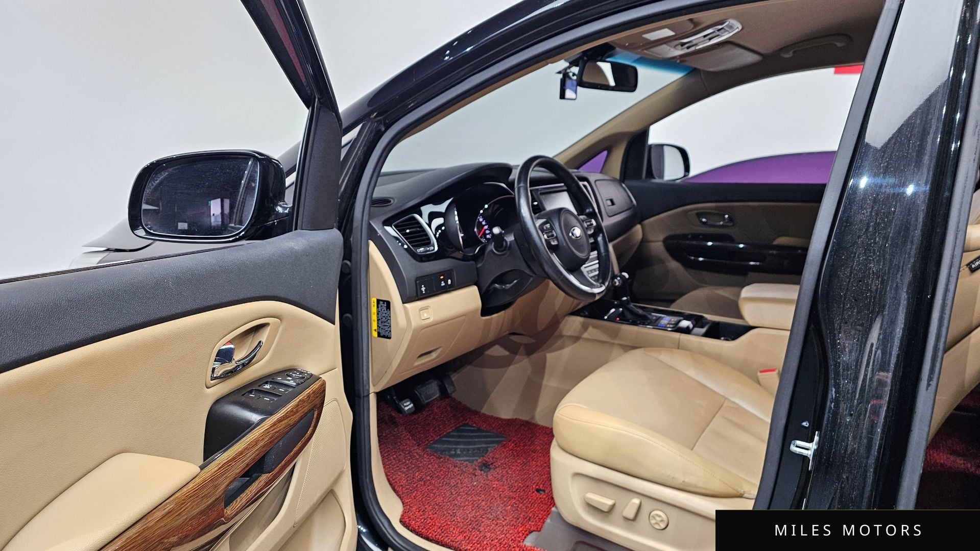 Kia Canival 2016 — миниатюра 12